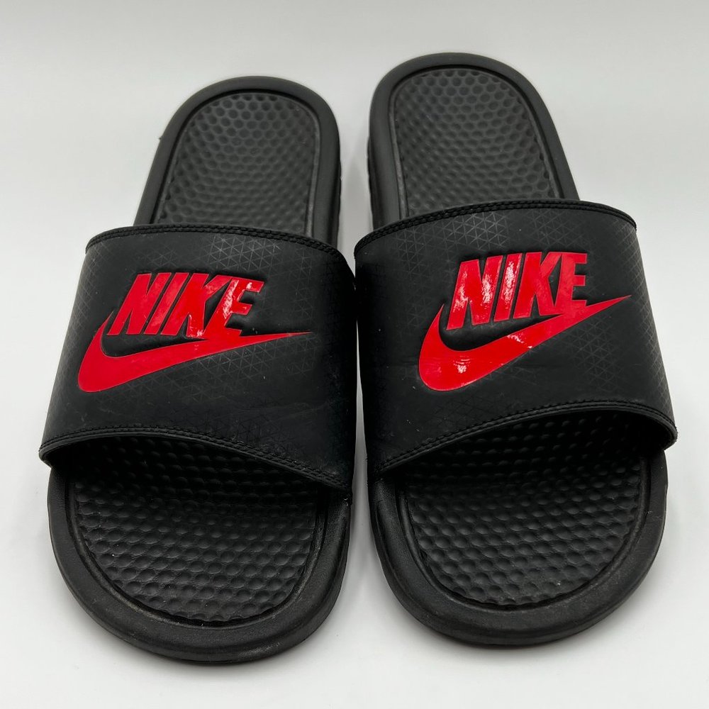 Nike Black and Red Benassi 343880-060 Just Do It Men's Sandals Slides - Size 11